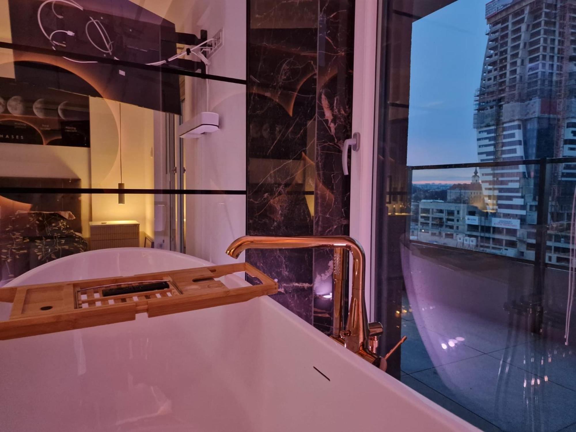 Luxury Penthouse Apartment